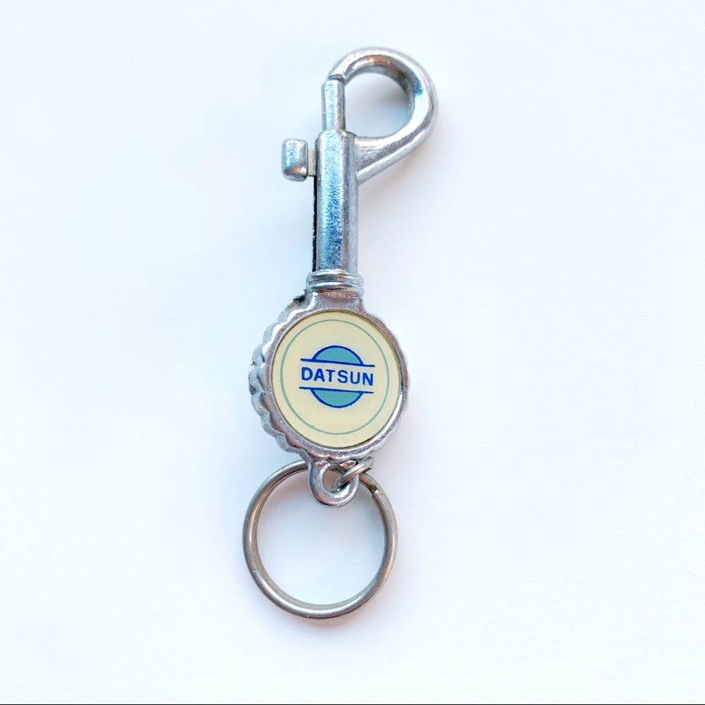 DATSUN Vintage Auto Keychain Clip🎄
